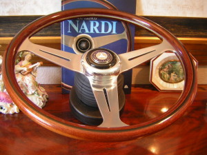 Mercedes Nardi Wood Steering Wheel