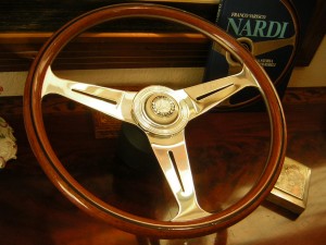 Mercedes 280 SL – 280 SE 3.5 – 6.3 fits Nardi Wood Steering Wheel 