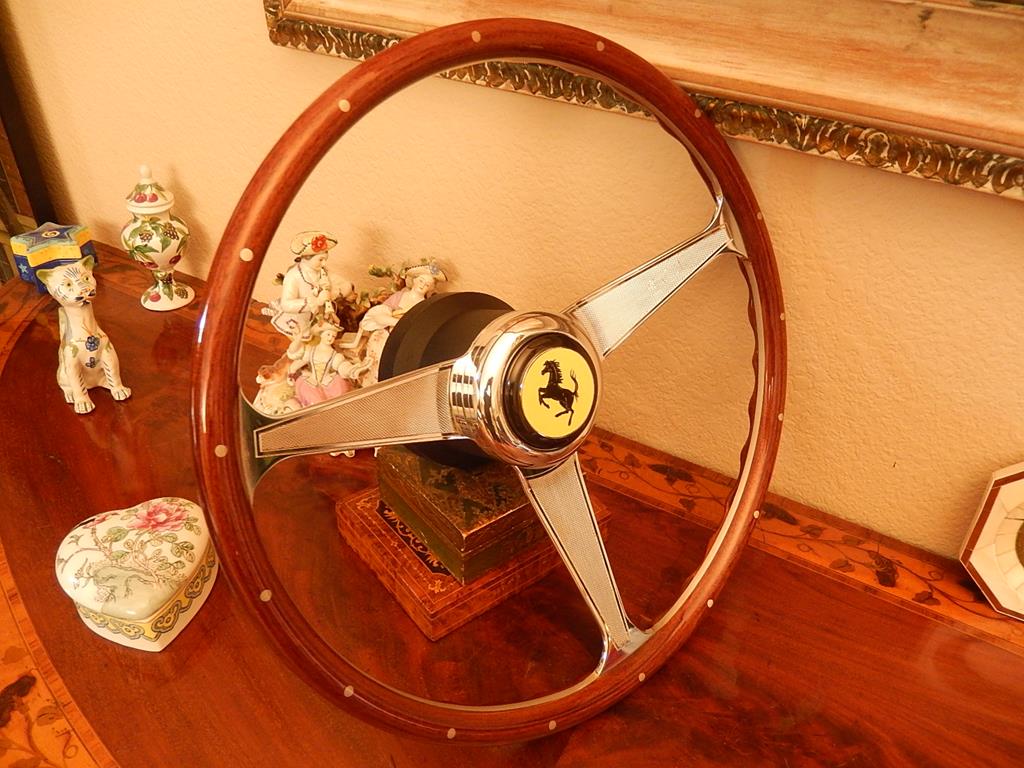 # 193 Ferrari Steering Wheel