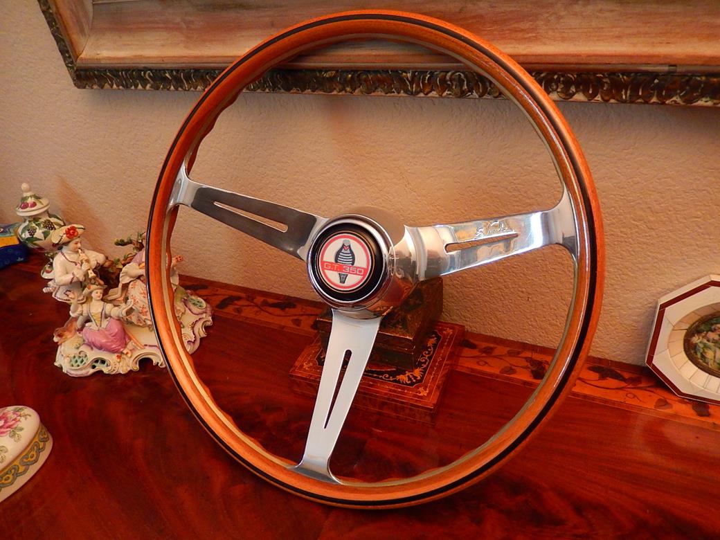 #232 Shelby Cobra Steering Wheel