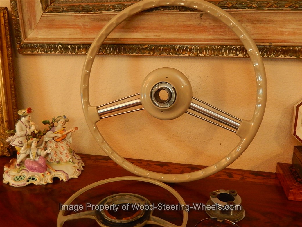 Porsche 356 steering wheel, Porsche 356 A - Pre A Original # 18 VDM Steering Wheel.