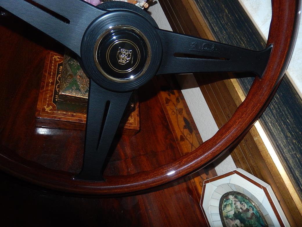 55 Jaguar XJS 19901996 Steering Wheel