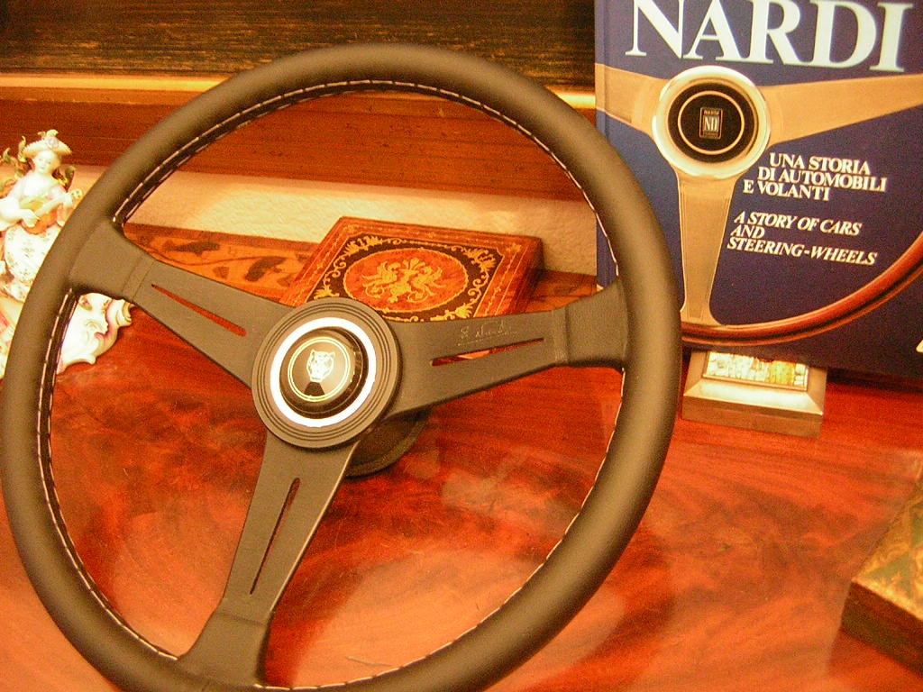 Nardi Steering Wheel Hub Kit Jaguar All Models 68-75