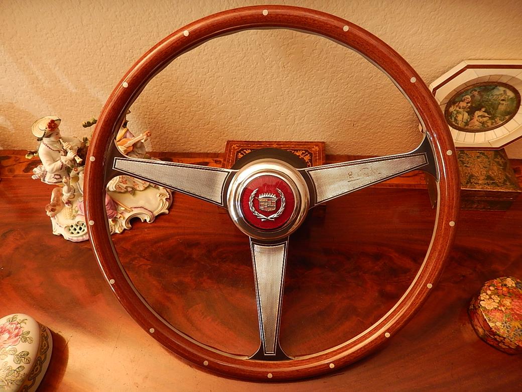 #8 Cadillac Steering Wheel
